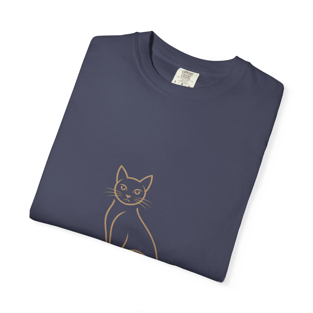 Luxury Minimalist Cat Line Art T-Shirt – Premium Black & Gold Cat Lover Tee